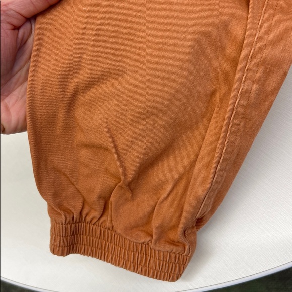 Used Wondery Outdoors isabel jogger pants in coral orange with adjustable waist - Picture 4 of 11